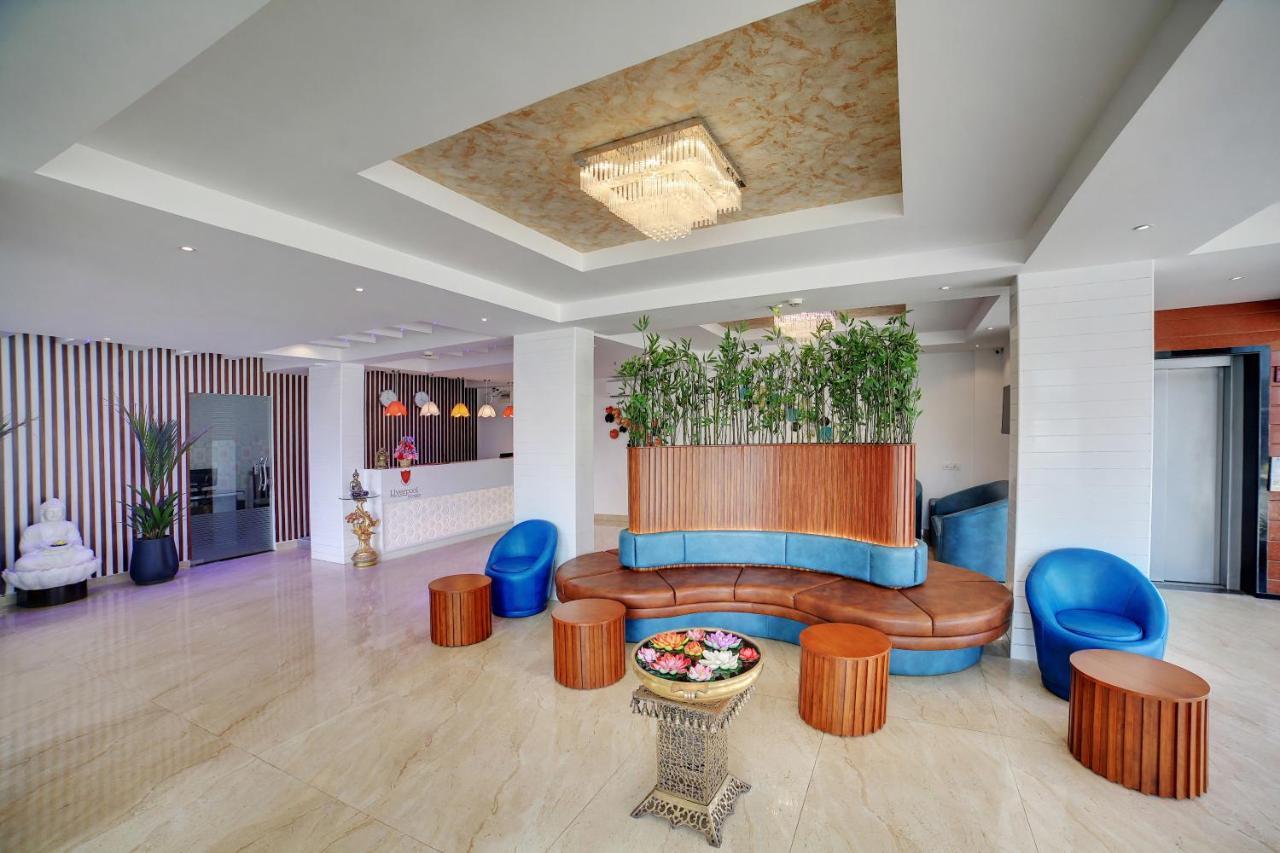 The Liverpool Blue Hotels Bangalore Exterior photo